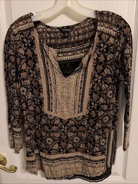 Lucky Brand Black and Beige Floral Border-Print V-Neck Tunic